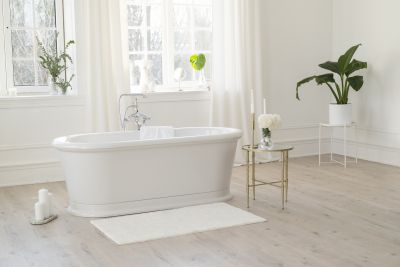 Freestanding Vintage Tub